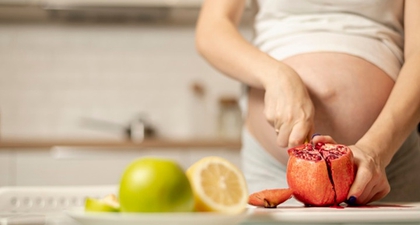 12 Makanan Pencegah Badan Lemas saat Hamil