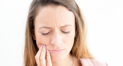 Tips Atasi Radang Gusi yang Dialami Ibu Hamil