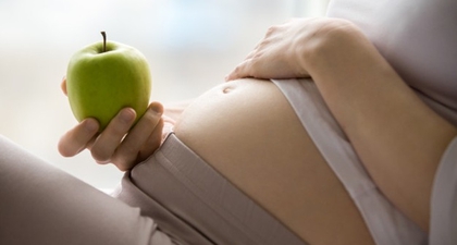 5 Buah yang Bermanfaat untuk Kesehatan Jantung Ibu Hamil