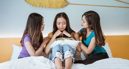 Jangan Katakan Ini pada Ibu yang Sedang Berduka Karena Keguguran