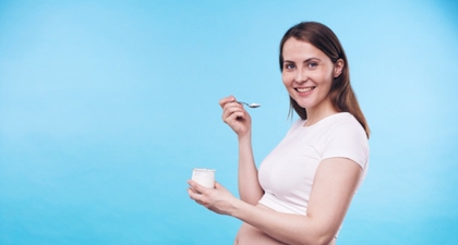 Bukan Hanya Menyegarkan, Ini Manfaat Yoghurt buat Ibu Hamil